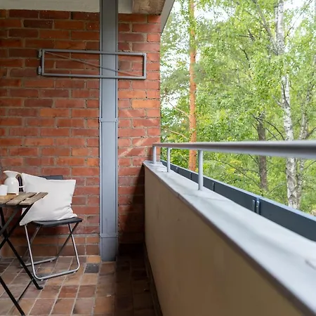 1 Bedroom With Balcony In Tapiola! *
