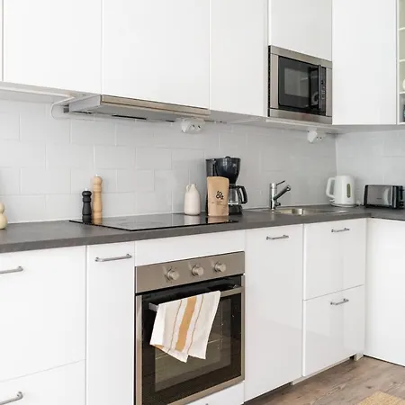 1 Bedroom With Balcony In Tapiola! * Espoo